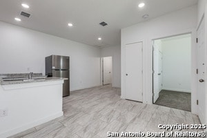 Foto del edificio - 5415 Ingram Rd