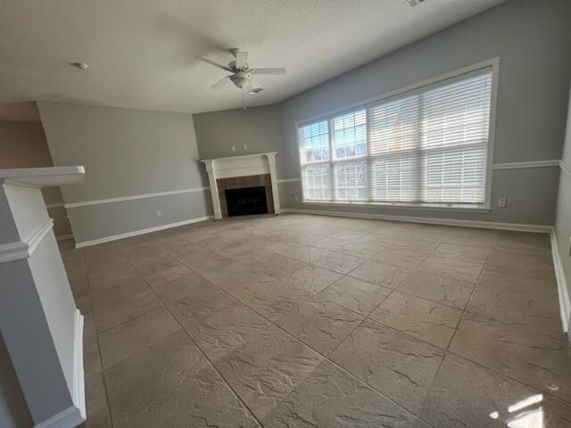 Building Photo - 370 Lida Ln