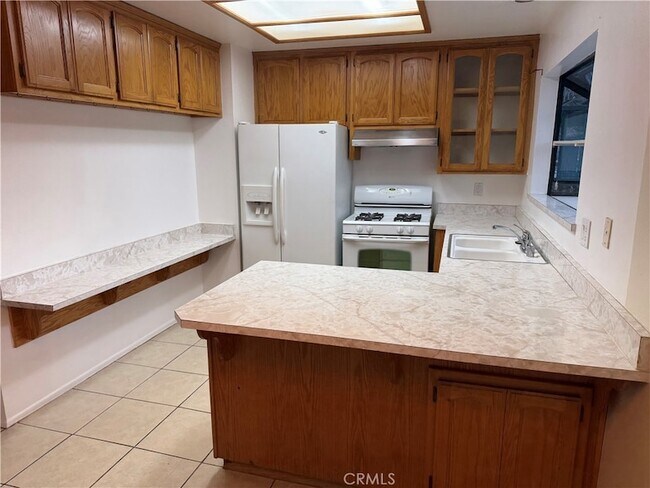 Foto del edificio - 28282 Larchmont Ln