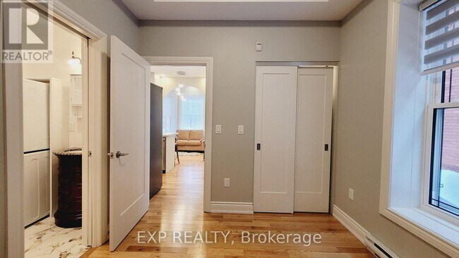 Photo du bâtiment - 101 - 157-159 JAMES STREET