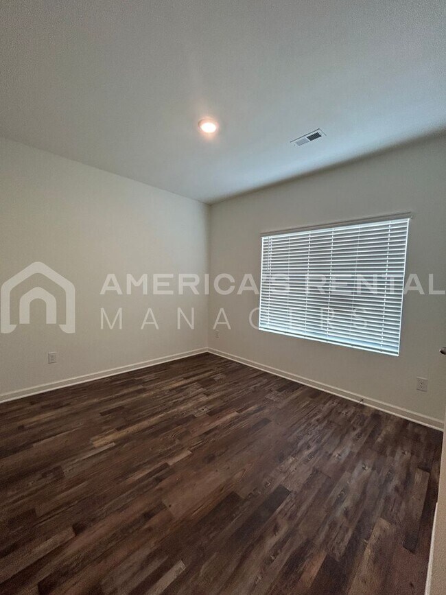 Foto del edificio - 5293 Meadow Ridge Trail