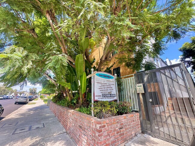 Building Photo - 1444 Centinela Ave