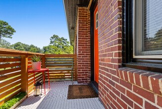 Building Photo - 3191 Bluebird Ln