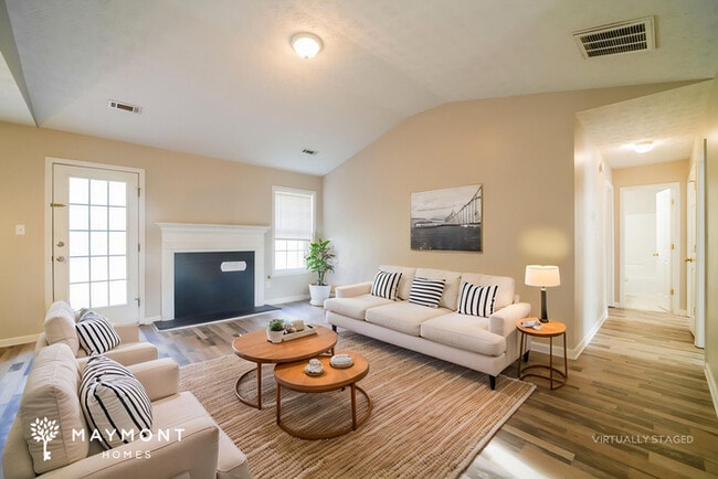 Building Photo - 45 Canterbury Dr