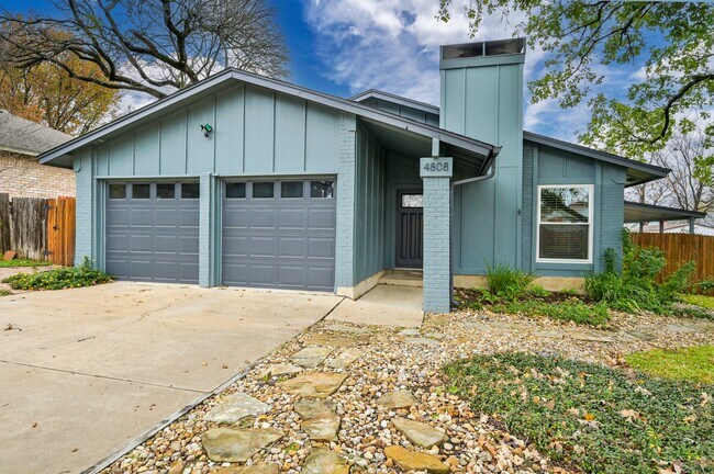 Foto del edificio - 4808 Wind River Rd