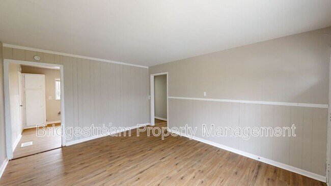 Foto del edificio - 4196 Melgrove Ave