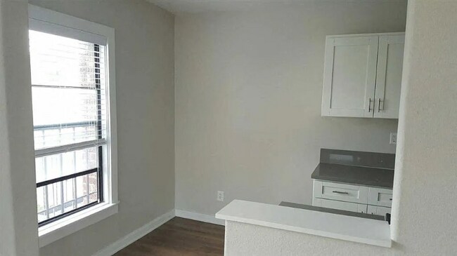 Foto del edificio - 901 S Ardmore Ave
