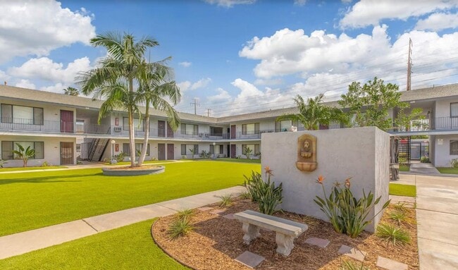 Building Photo - Miramar