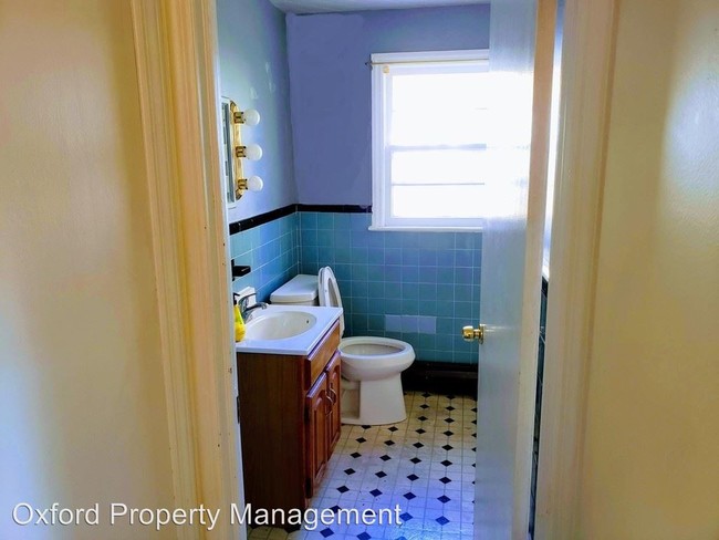 Building Photo - 1 br, 3 bath House - 65 Weaver Road