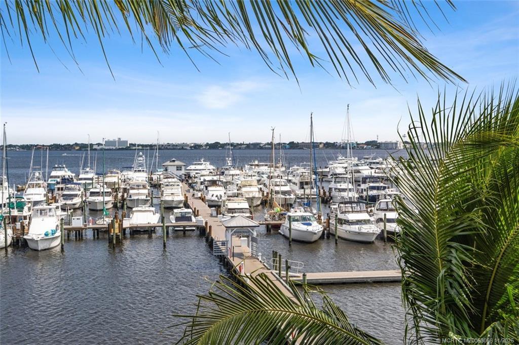 Foto principal - 715 NW Flagler Ave