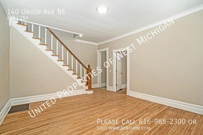 Building Photo - Available Now | 4 Bed 2 Bath Apartment in ...