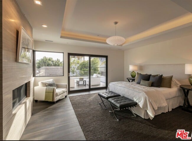 Foto del edificio - 3295 Mountain View Ave