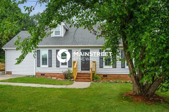 Foto del edificio - 3 Bedroom Pet-Friendly Home in CONCORD, NC...