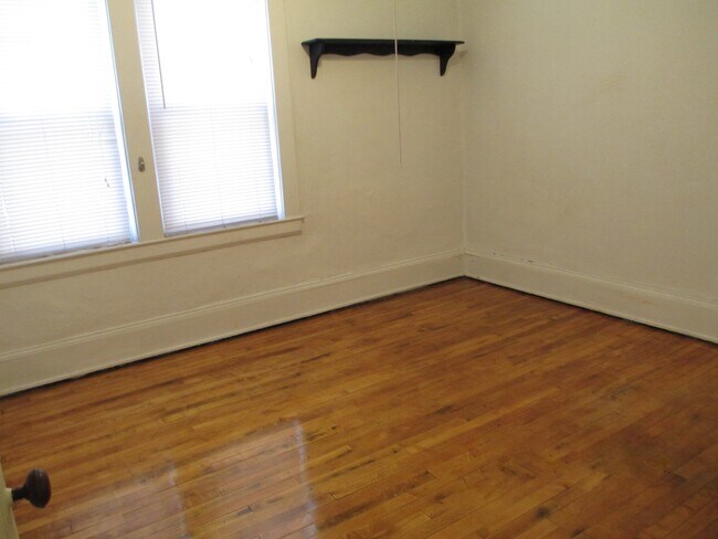 Foto del edificio - 2208 Murray Hill Rd