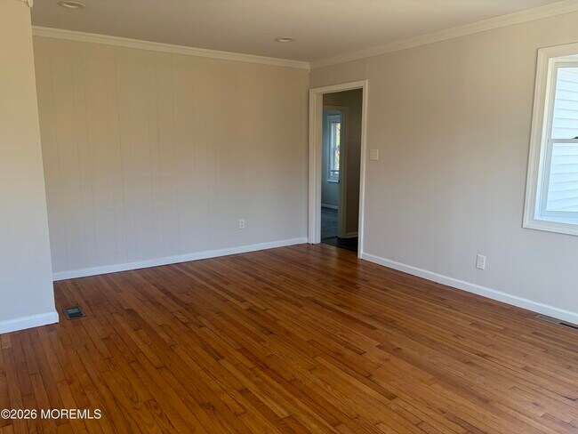 Foto del edificio - 633 Hulses Corner Rd