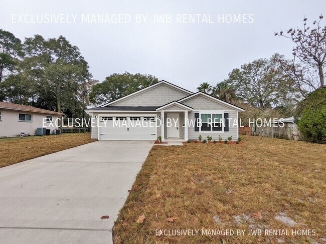 Building Photo - 3250 El Morro Dr E