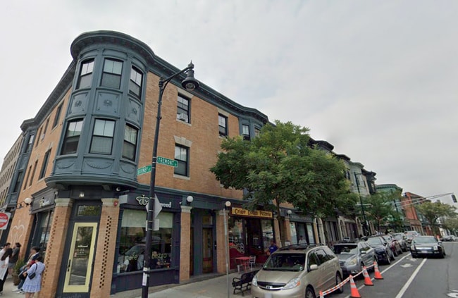 Foto del edificio - 1510 Tremont St