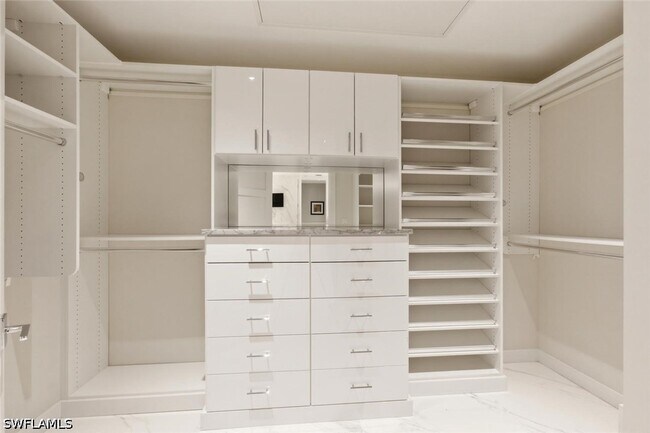 Foto del edificio - 490 5th St S