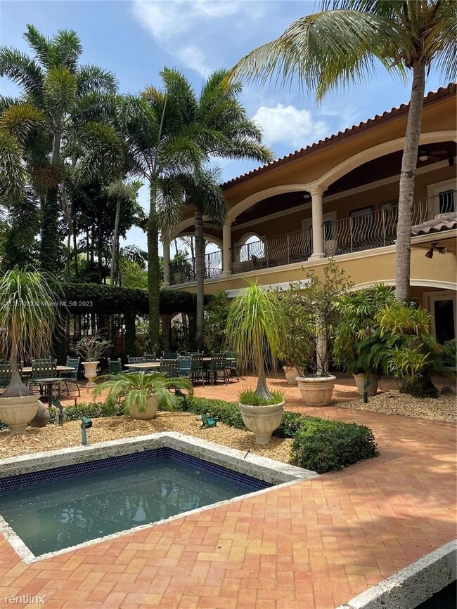 Building Photo - 4 br, 3 bath House - Graveran Estates