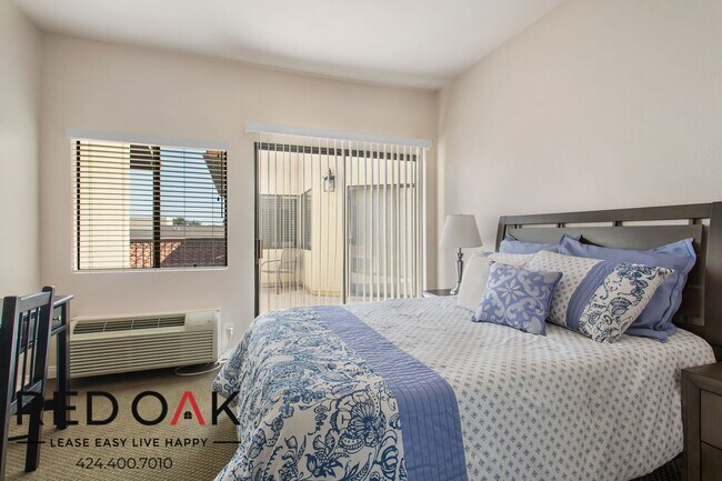Building Photo - Completely Remodeled One-Bedroom in Senior...