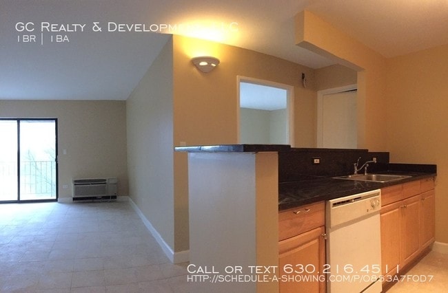 Building Photo - 5550 Astor Ln
