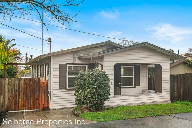 Building Photo - 2 br, 2 bath House - 5317 Normandie Ave