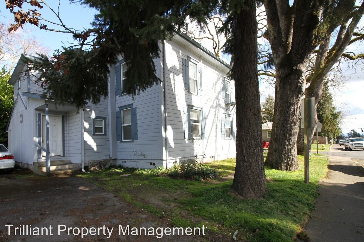 Primary Photo - 1795 Cottage St SE
