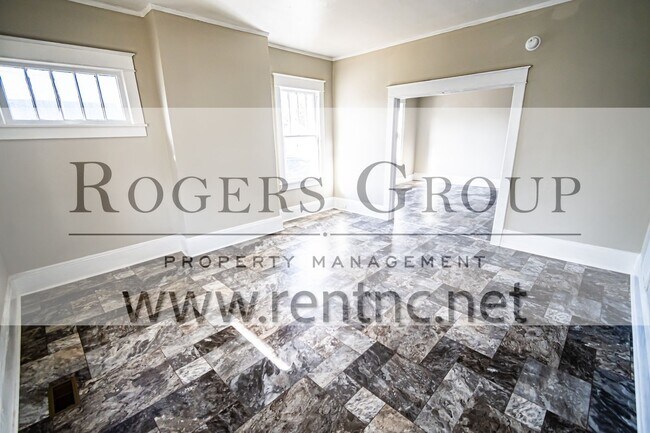 Building Photo - Homes for Rent in Henderson NC - 210 Carol...