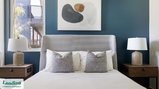 Building Photo - 10000 W Missouri Ave