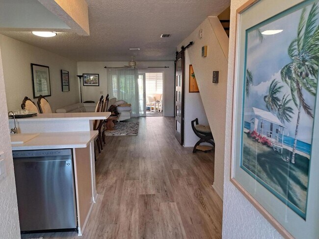 Foto del edificio - 9417 S Ocean Dr