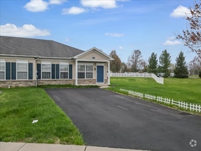 Building Photo - 218 Huntington Ln