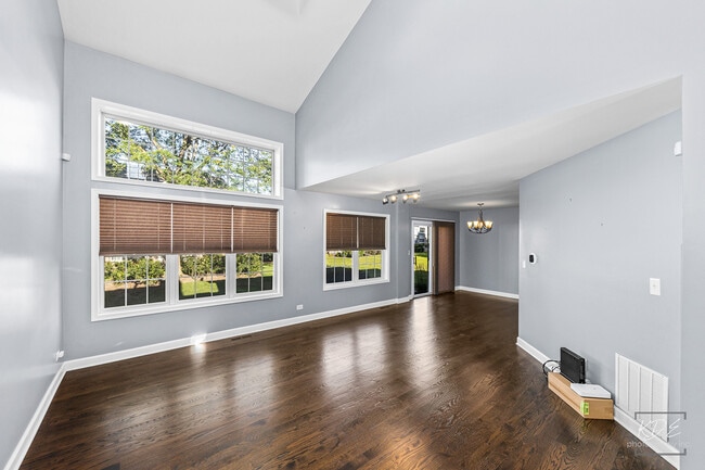 Building Photo - 176 Merriford Ln