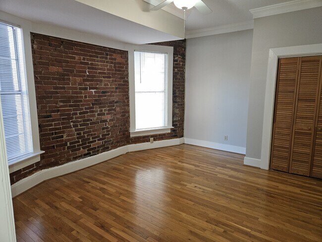 Foto del edificio - 603 Lindsay St