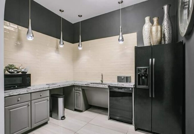 Foto del edificio - 1 bedroom in Houston TX 77090