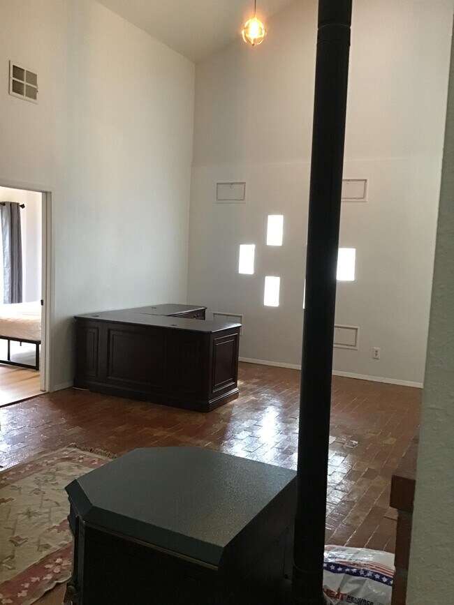 Building Photo - 4538 N Gideon Truesdell Ln