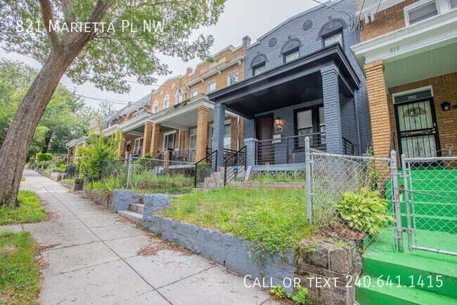 Foto del edificio - 821 Marietta Pl NW
