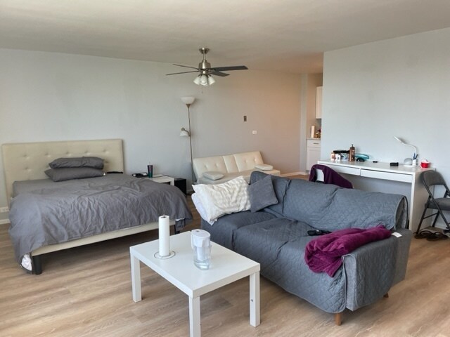 Foto del edificio - 4250 N Marine Dr
