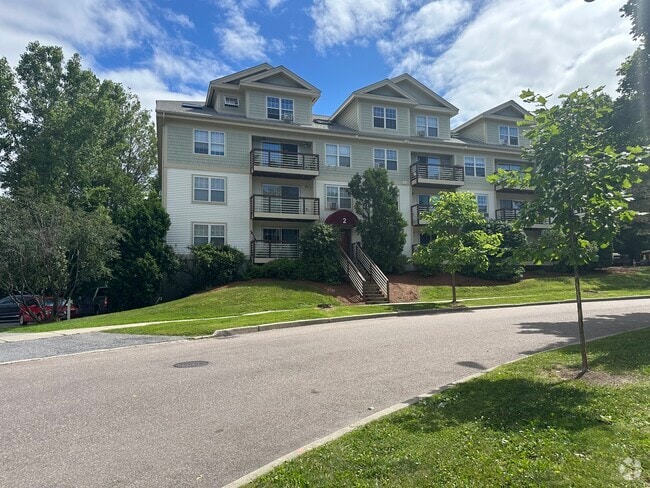 Building Photo - 291 Hildred Dr