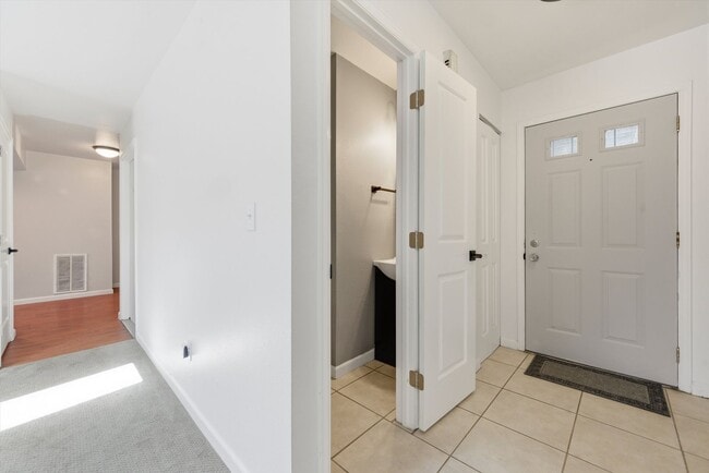 Building Photo - 13002 Harrison Dr