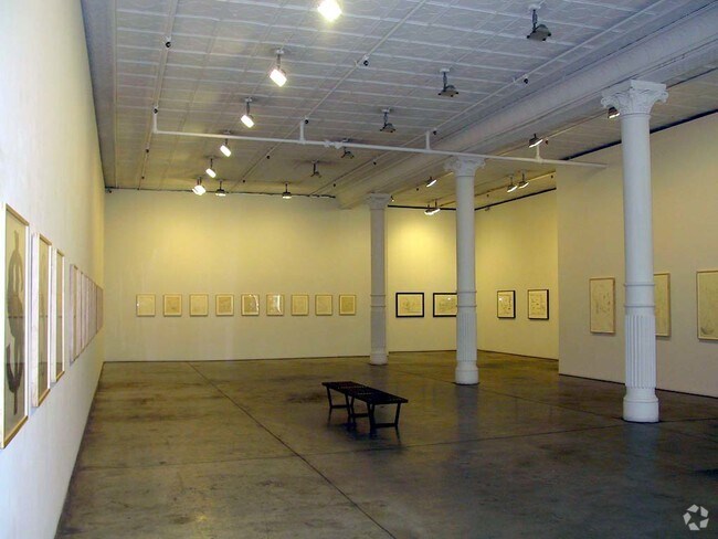 Interior Photograph - 115-121 Wooster St