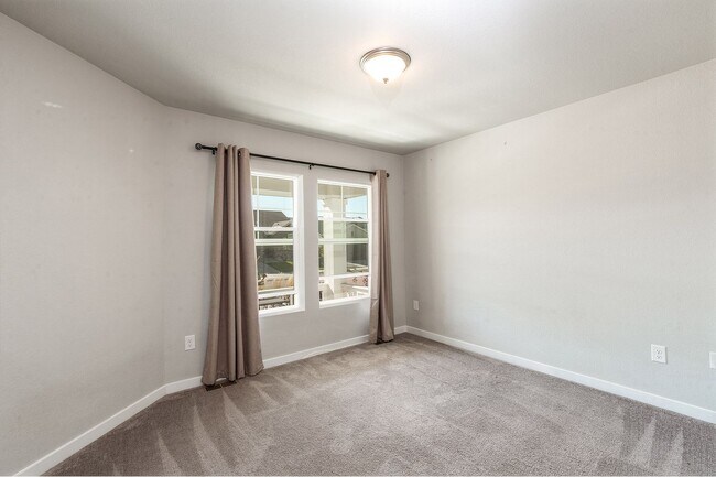 Foto del edificio - Single Family Home for Rent off Powers Corridor