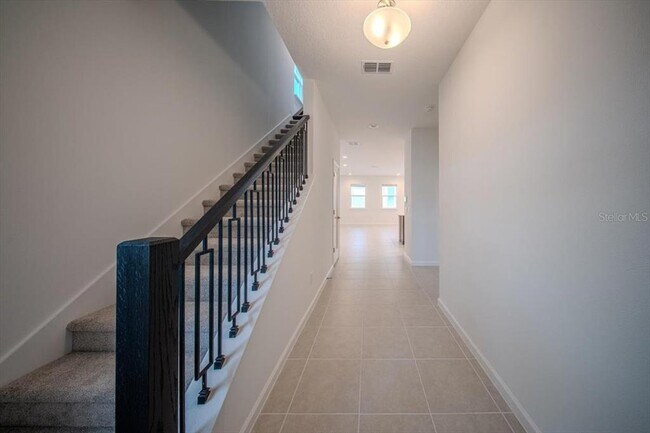 Building Photo - 1414 RIDGEBACK Ln