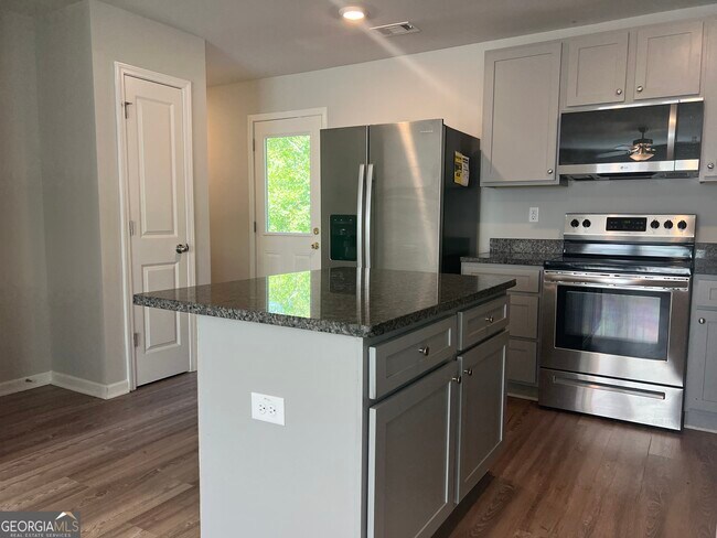 Foto del edificio - 431 Camella Cir