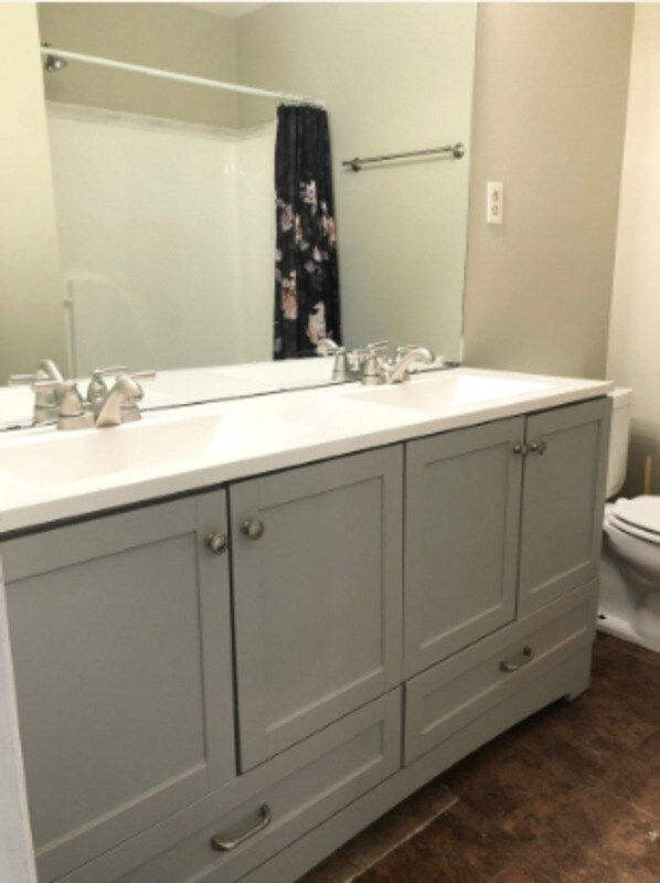 Building Photo - 1722 Hunters Trl