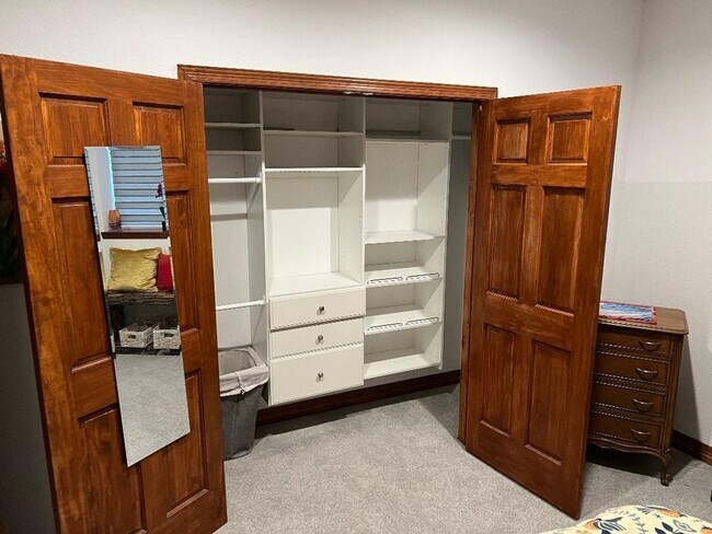 Foto del edificio - 2 Bedroom Single Family Home in Legacy Rid...