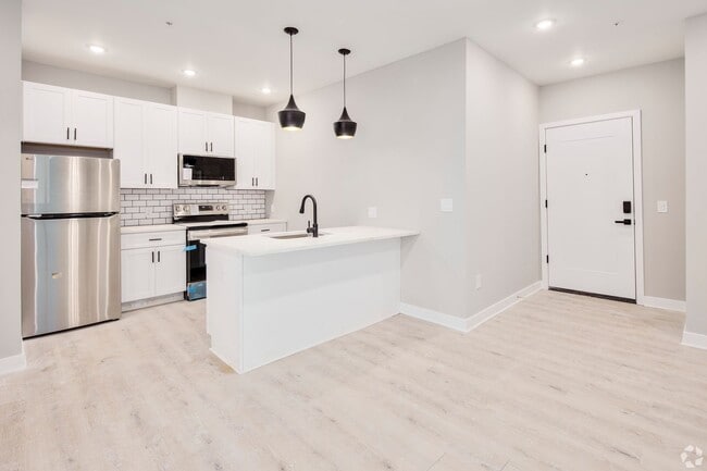 Interior Photo - 317 Kennedy Street NW - NOW LEASING !!!