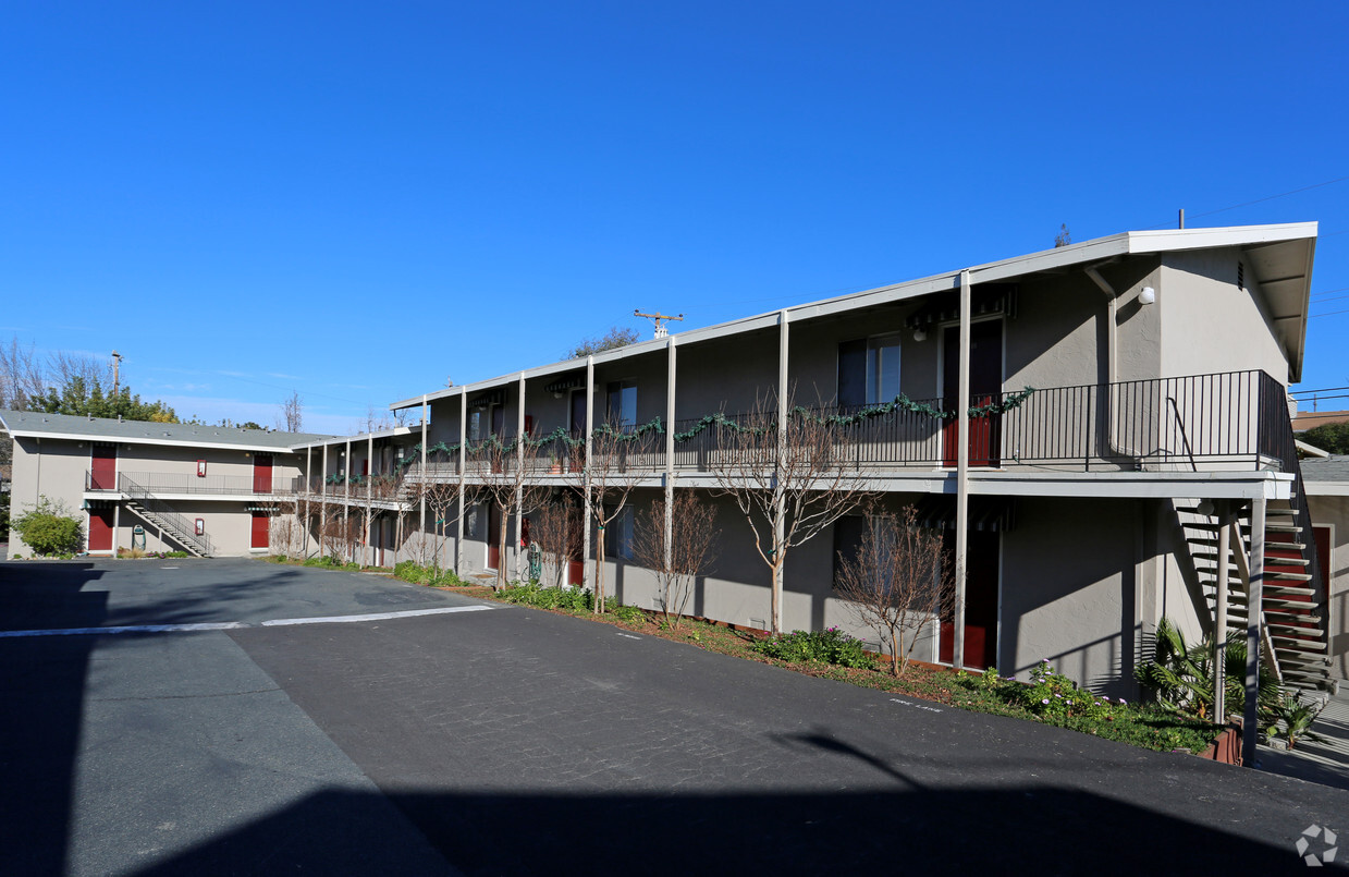 Primary Photo - Sunnyvale Terrace Apartments