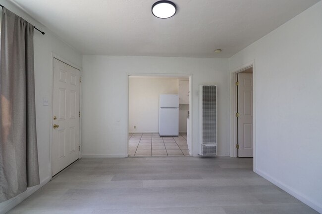 Foto del edificio - Charming Arroyo Grande 1BD with Private Laundry Area