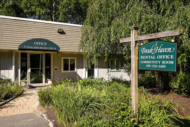 Foto del edificio - Brook Haven Estates