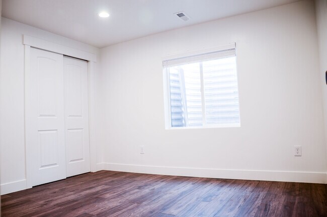 Bedroom - 316 E 210 N